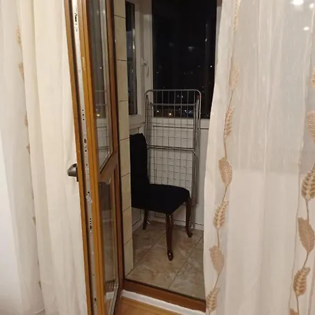 Apartament Rares * Bükreş